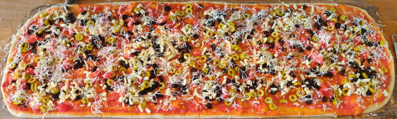 Famillien Pizza  Party Pizza  Abholung